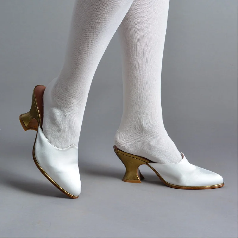 Charlotte Women's 18th Century Mules (Ivory)