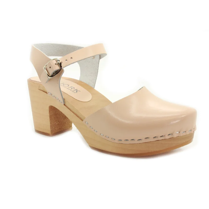 BJORK MARGARETA Swedish Wood Clog Sandals in Ivory Leather - CLOSEOUT